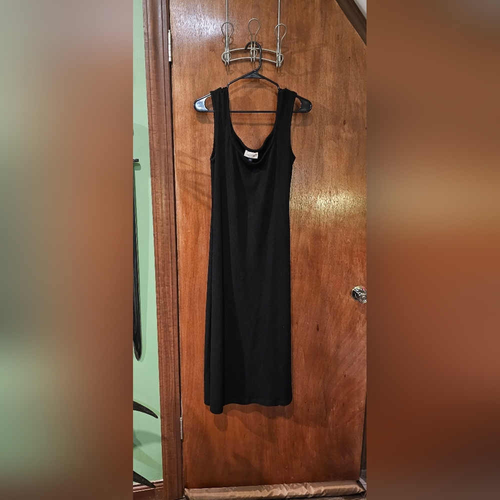 Universal Thread Black Sleeveless Maxi Tank Dress